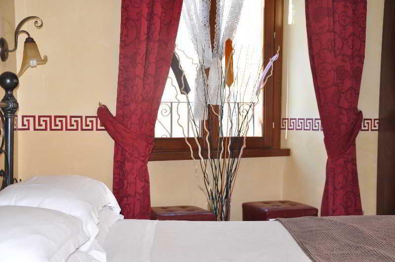 Le Suite Di Via Ottaviano - Suite In Rome B&B Dış mekan fotoğraf