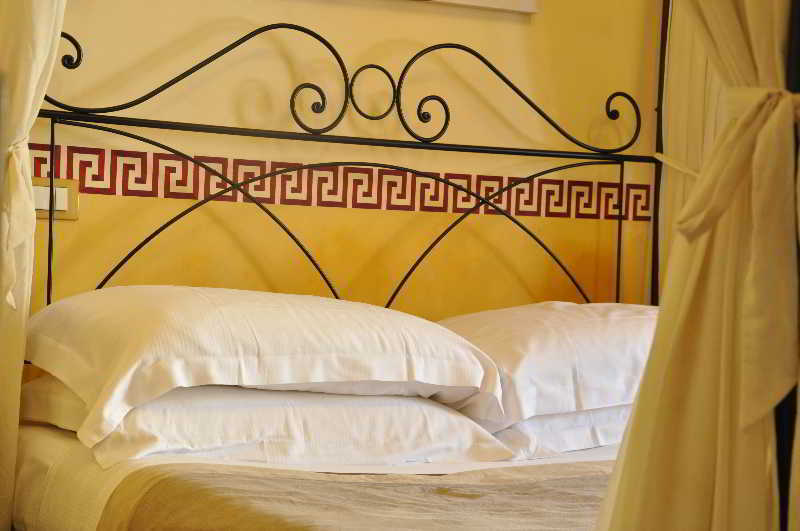 Le Suite Di Via Ottaviano - Suite In Rome B&B Dış mekan fotoğraf