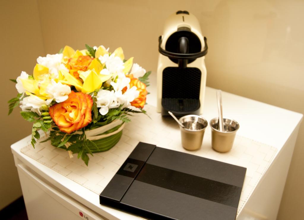 Le Suite Di Via Ottaviano - Suite In Rome B&B Dış mekan fotoğraf