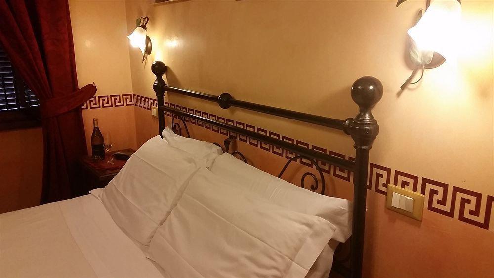 Le Suite Di Via Ottaviano - Suite In Rome B&B Dış mekan fotoğraf